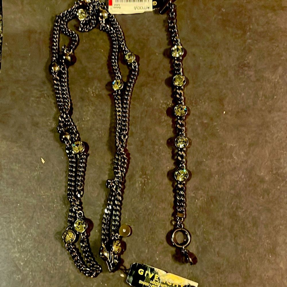 Givenchy necklace and bracelet set